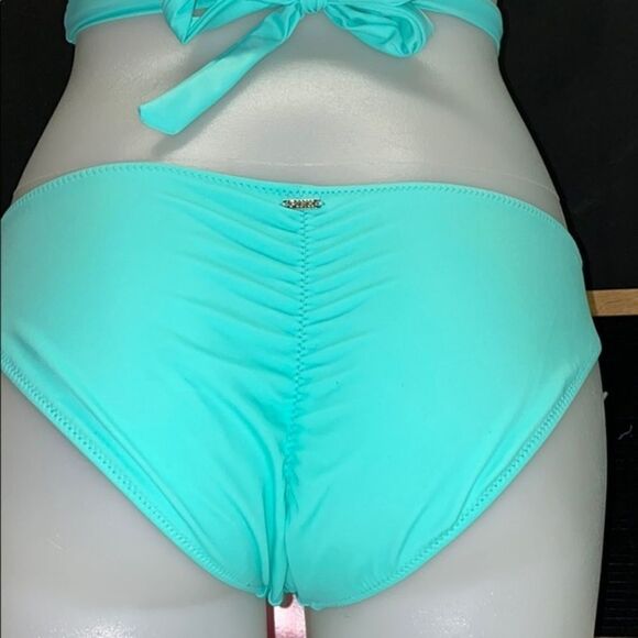 NEW VICTORIA SECRET SWIMSUIT SET - Picture 10 of 12